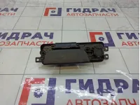 Ручка двери багажника Lada Largus 806079586R