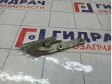 Петля капота левая Lada Largus 6001546875