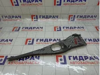 Решетка под лобовое стекло (Жабо) правая Lada Largus 8200294316