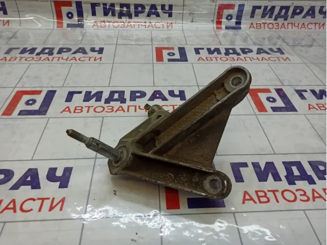 Кронштейн КПП (АКПП, МКПП) левый Lada Largus 8200457080