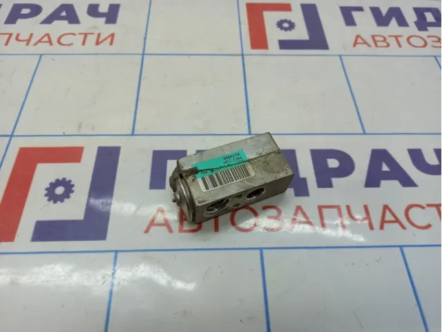 Клапан кондиционера Lada Largus 6001547682