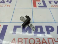 Датчик положения коленвала Lada Largus 8200746497