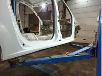 Порог со стойкой правый Lada Largus