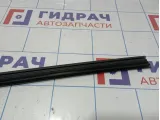 Уплотнитель стекла заднего правого Lada Largus