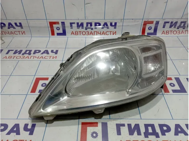 Фара передняя левая Lada Largus 20B884062B