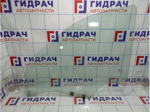 Стекло двери передней левой Lada Largus