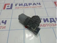Моторчик стеклоочистителя передний Lada Largus
