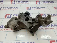 Кронштейн генератора Lada Largus 688304373R