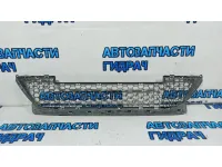 Решетка в бампер центральня Lada Largus 8450000249.