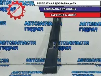 Обшивка стойки средней правой верхняя Lada Largus 769133250R. Царапина.