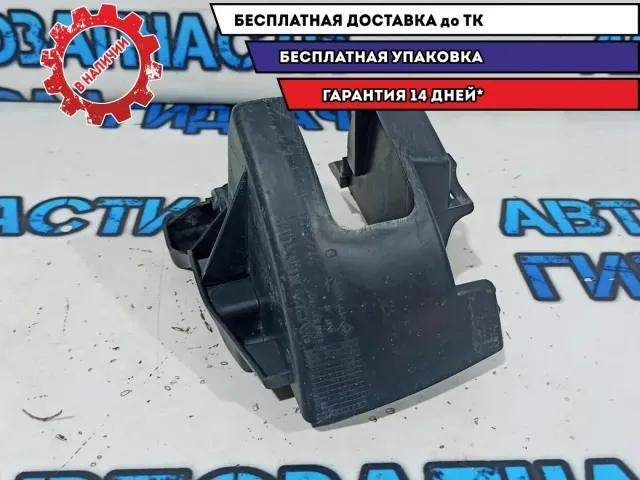 Усилитель заднего бампера правый Lada Largus 8200832182.