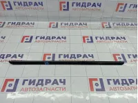 Накладка стекла заднего правого Lada Largus 8450000571