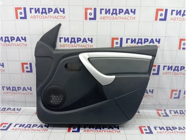 Обшивка двери передней правой Lada Largus 8450000398