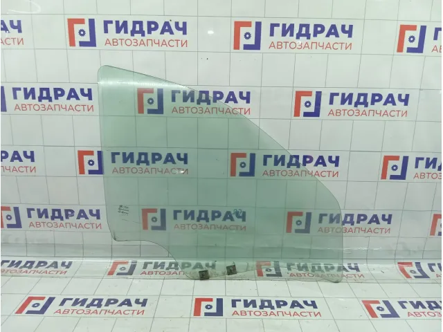 Стекло двери передней правой Lada Largus 803004170R