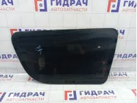 Стекло кузовное глухое (форточка) правое Lada Largus 8200396084