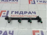 Топливная рампа (топливная рейка) с форсунками Lada Largus 8200139674D