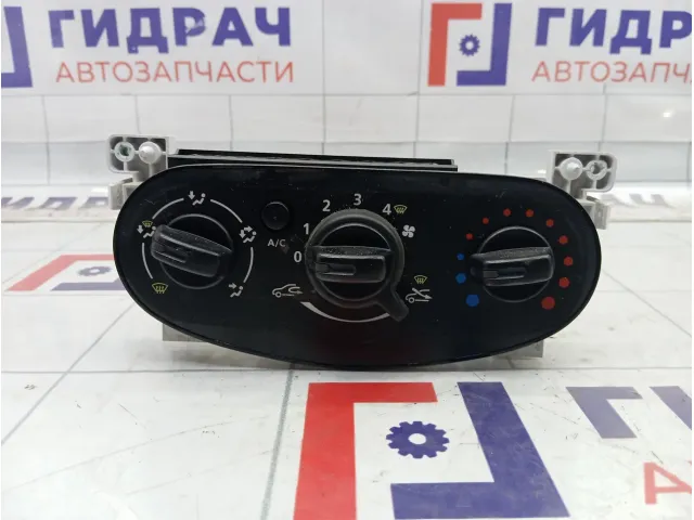 Блок управления отопителем (печкой) Lada Largus 8450104103