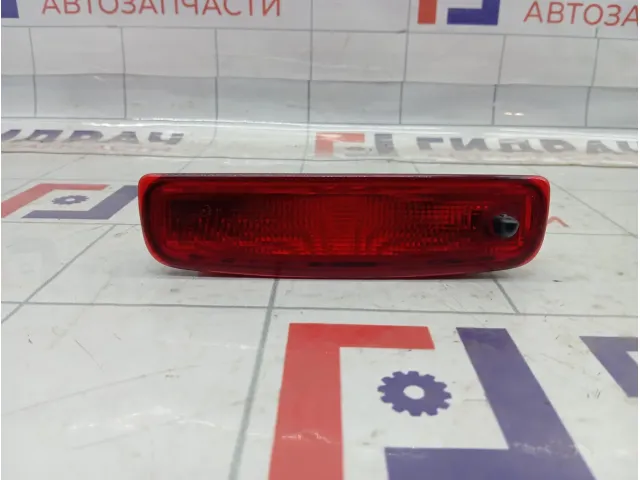 Фонарь задний стоп сигнал Lada Largus 8200690118