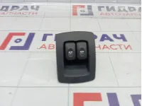 Блок управления стеклоподъемниками Lada Largus 8200739459