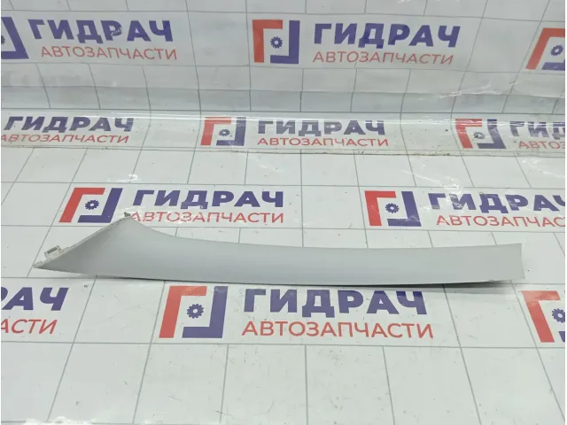 Обшивка стойки передней левой верхняя Lada Largus 769123723R