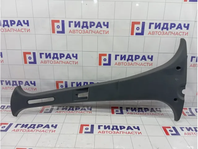 Обшивка стойки средней левой Lada Largus 769148193R