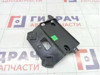 Кронштейн блока управления двигателем Lada Largus 8200781882