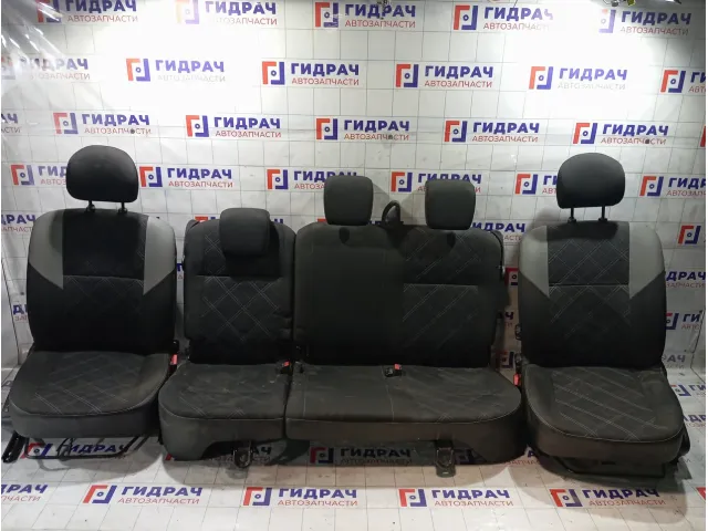 Сиденье комплект Lada Largus
