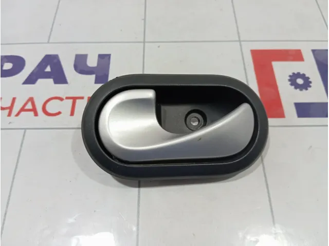 Ручка двери внутренняя левая Lada Largus 8200733848