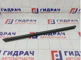 Уплотнитель стекла заднего правого Lada Largus