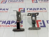 Петли двери багажника правой Lada Largus