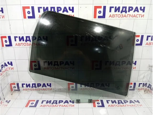 Стекло двери задней правой Lada Largus