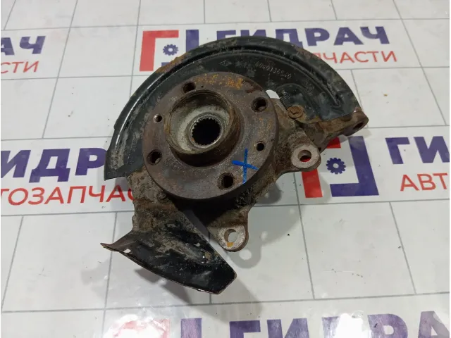 Кулак поворотный передний правый Lada Largus 8200898655