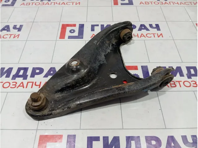 Рычаг передний правый Lada Largus