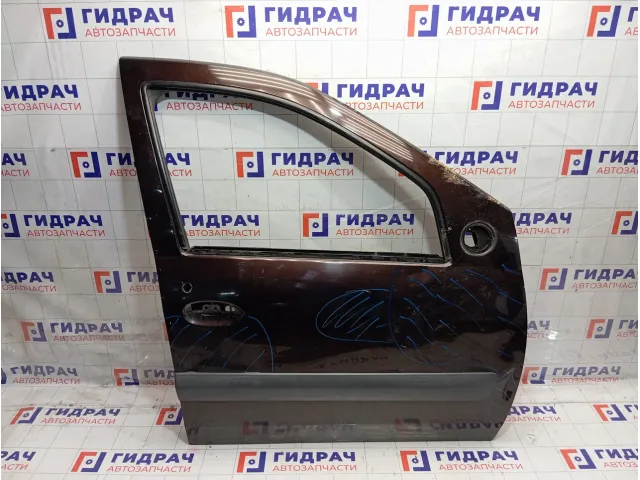 Дверь передняя правая Lada Largus 801002133R