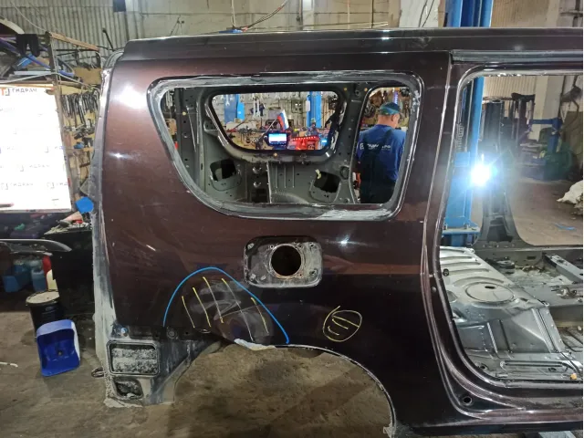 Крыло заднее правое Lada Largus