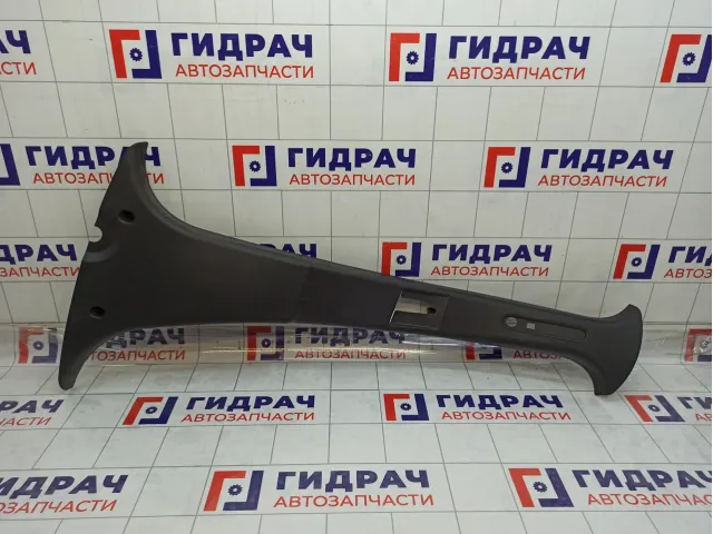 Обшивка стойки средней левой Lada Largus 769148193R