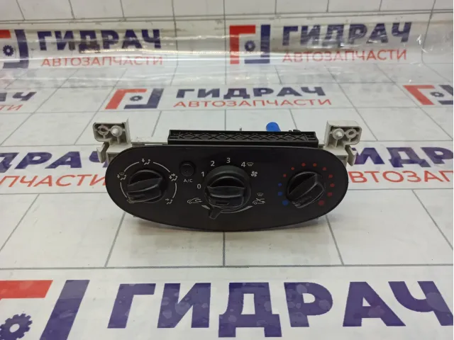 Блок управления отопителем (печкой) Lada Largus 8450104103