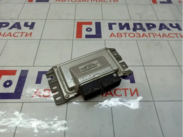 Блок управления двигателем Lada Largus 8450009524