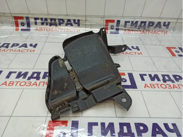 Локер (Подкрылок) передний правый Lada Largus 638303094R