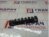 Кронштейн бампера заднего левый Lada Largus 8450000393