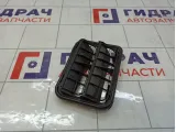 Решетка вентиляционная Lada Largus 7700838358