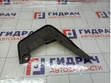 Брызговик передний правый Lada Largus 8450000981