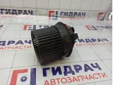 Моторчик отопителя (печки) Lada Largus T1020779F