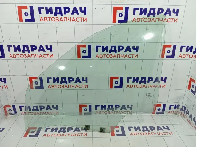 Стекло двери передней левой Lada Largus 8200240555