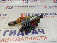 Блок предохранителей Lada Largus 7703297597