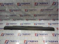 Накладка на порог (наружная) правая Lada Largus 8450009378