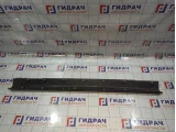 Накладка на порог (наружная) правая Lada Largus 8450009378