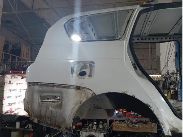 Крыло заднее правое Lada Priora