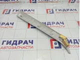 Обшивка стойки передней левой верхняя Lada Priora 21705402115