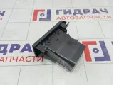 Дефлектор воздушный правый Lada Priora 21708104042